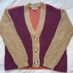 Multi colored cableknit Steve Madden cardigan sweater size small